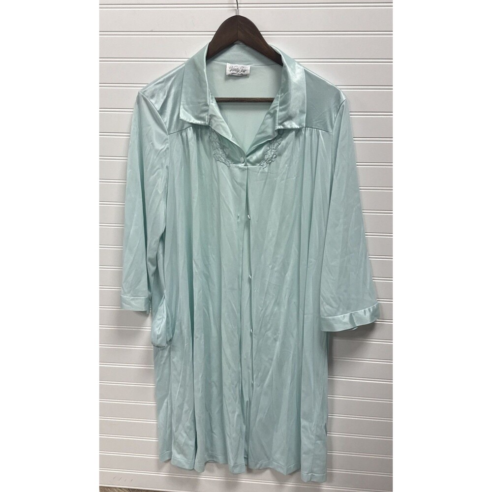 Vintage 80s Vanity Fair Mint Green Nightgown Long Sleeve Womens L Made USA